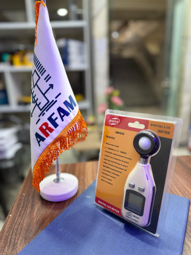 نورسنج یا لوکس متر بنتک BENETECH GM1010