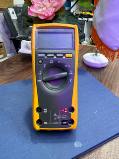 مولتی متر دیجیتال فلوک Fluke 77-IV digital multimeter - دست دوم